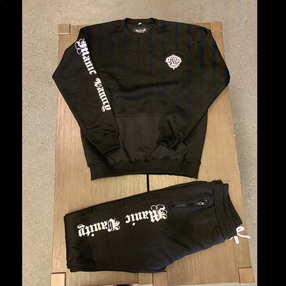 Black Old English Letter 2 Piece Jogger - Picture 2 of 3